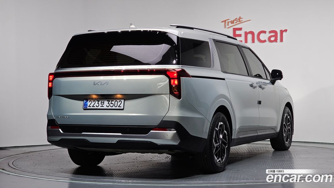 Kia Canival 2025