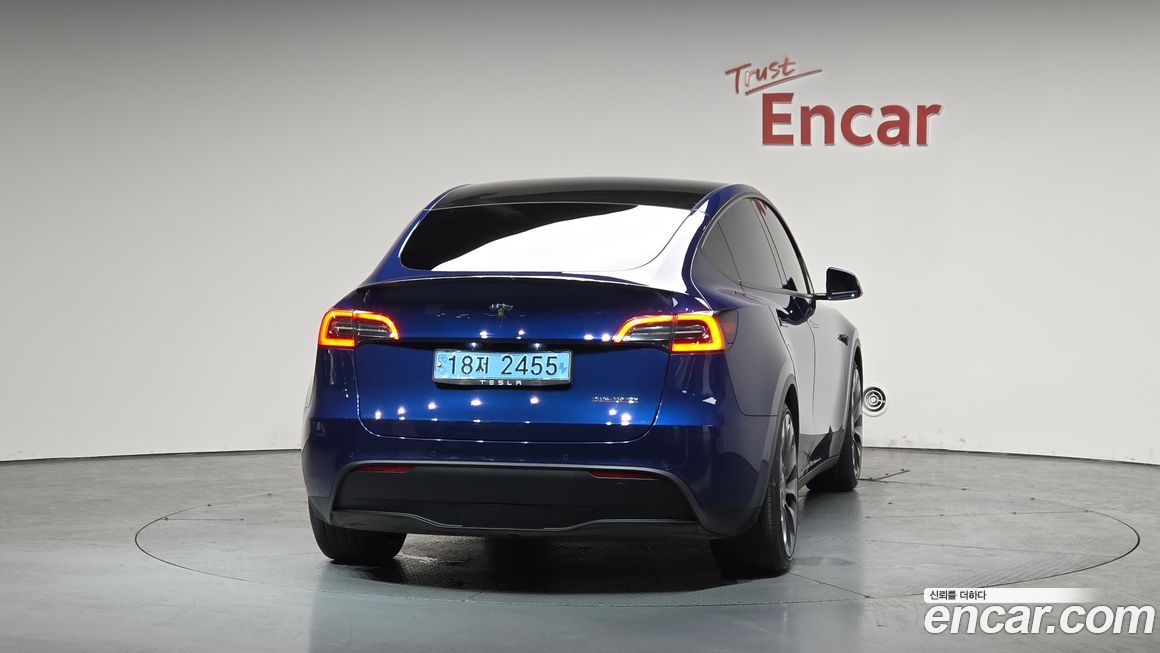 Tesla Model Y 2021