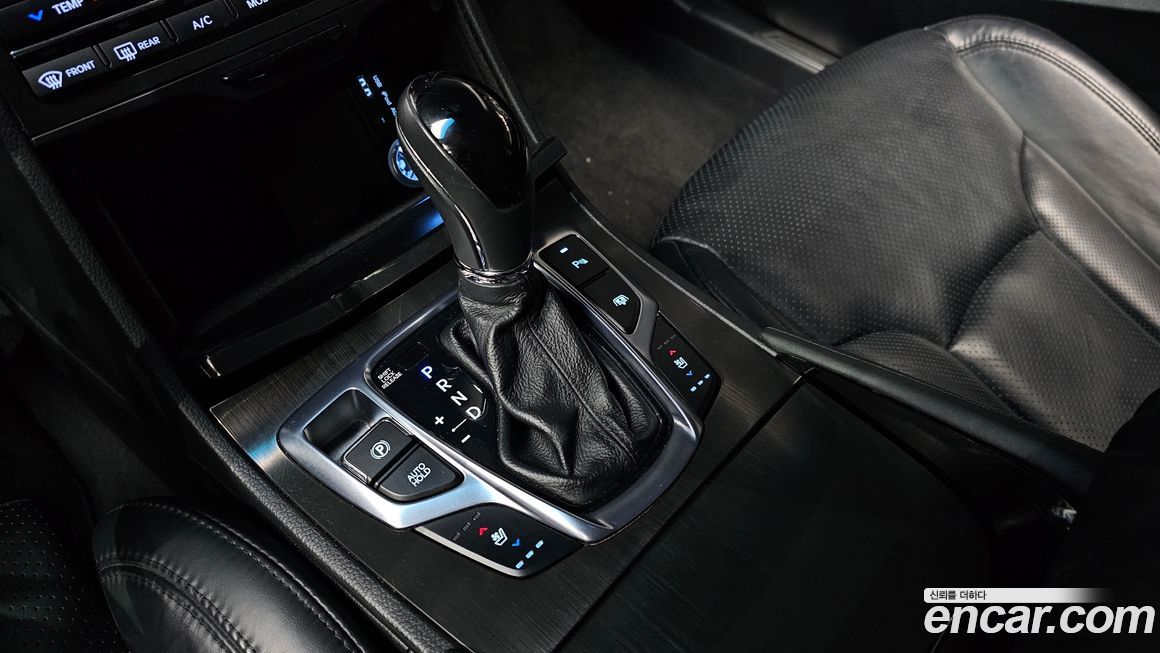 Hyundai Grandeur 2016