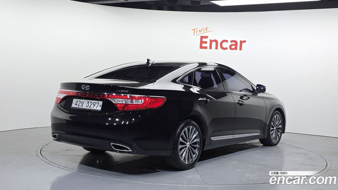 Hyundai Grandeur 2014