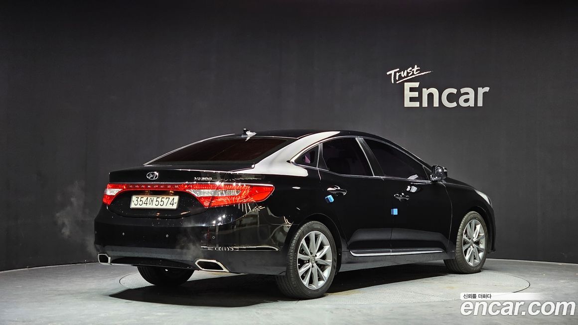 Hyundai Grandeur 2016