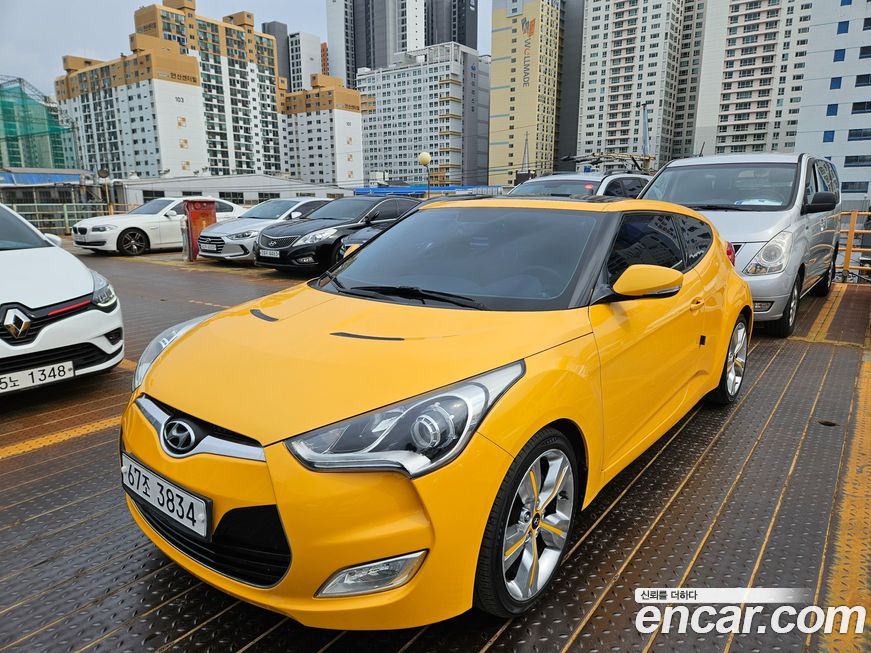 Hyundai Veloster 2012