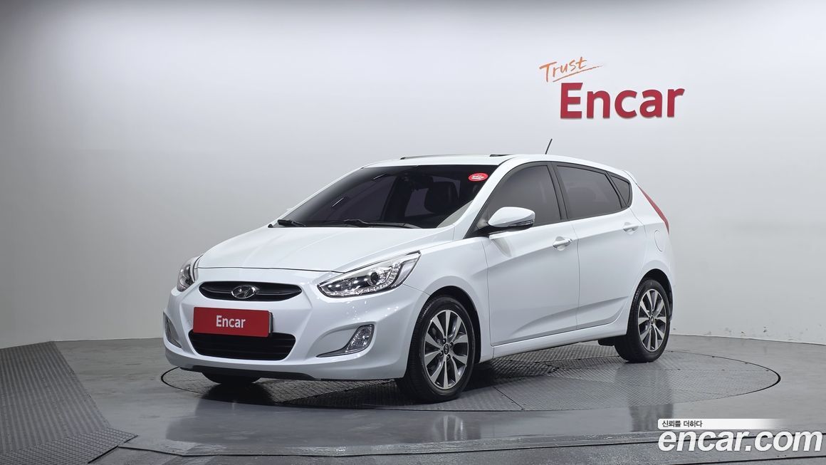 Hyundai Accent 2015