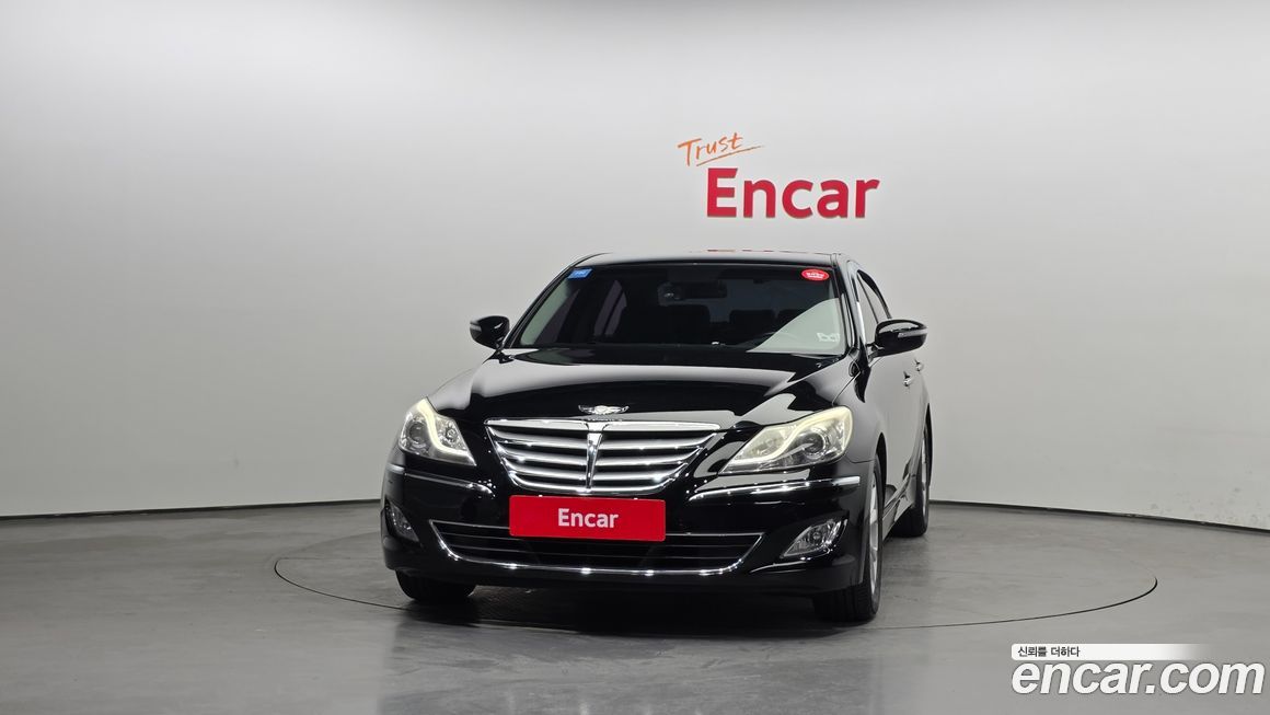 Hyundai Genesis 2013