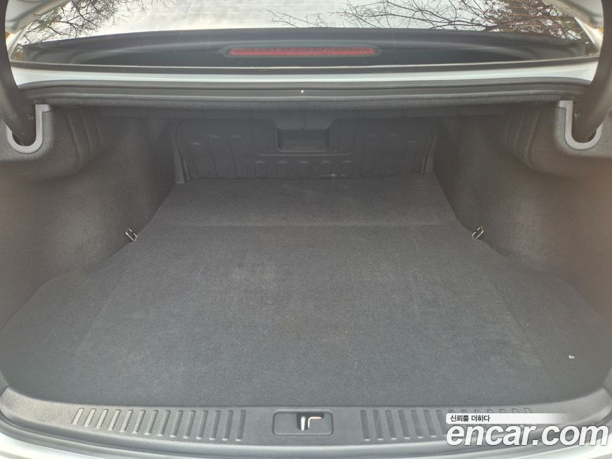 Hyundai Genesis 2013