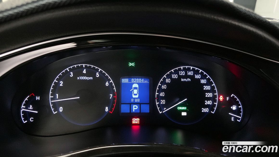 Hyundai Genesis 2013