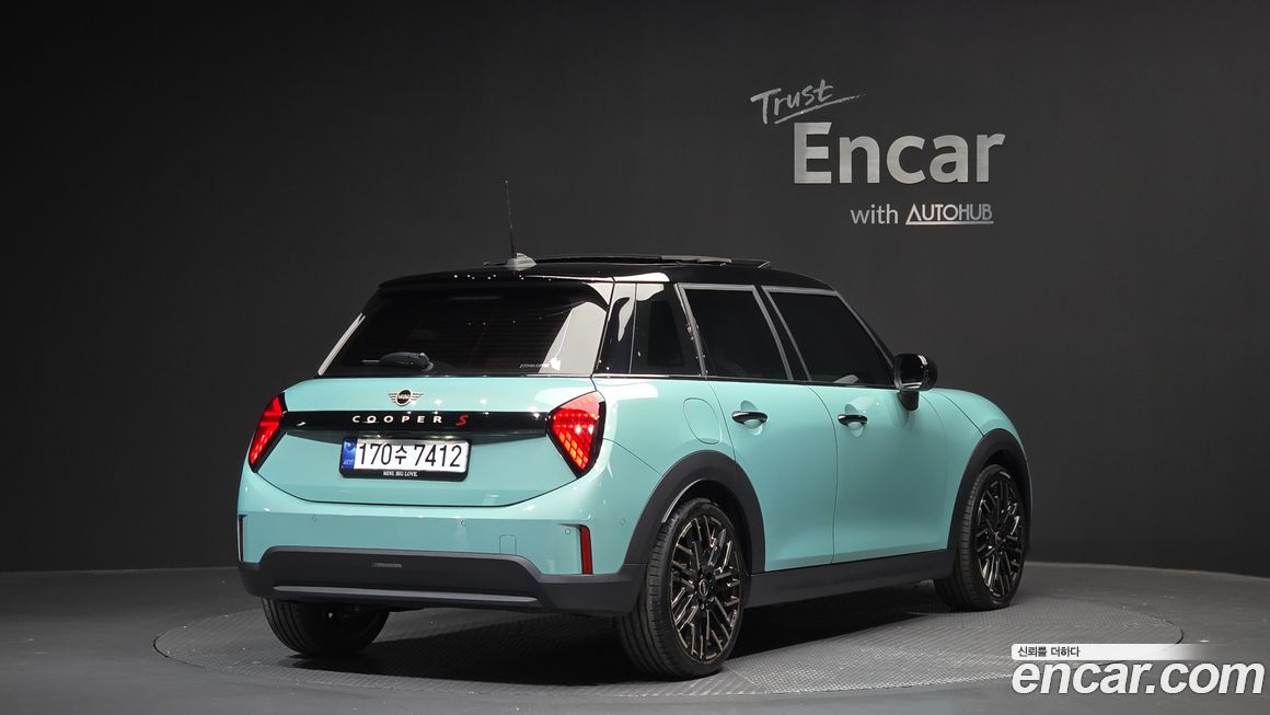Mini Cooper 2025