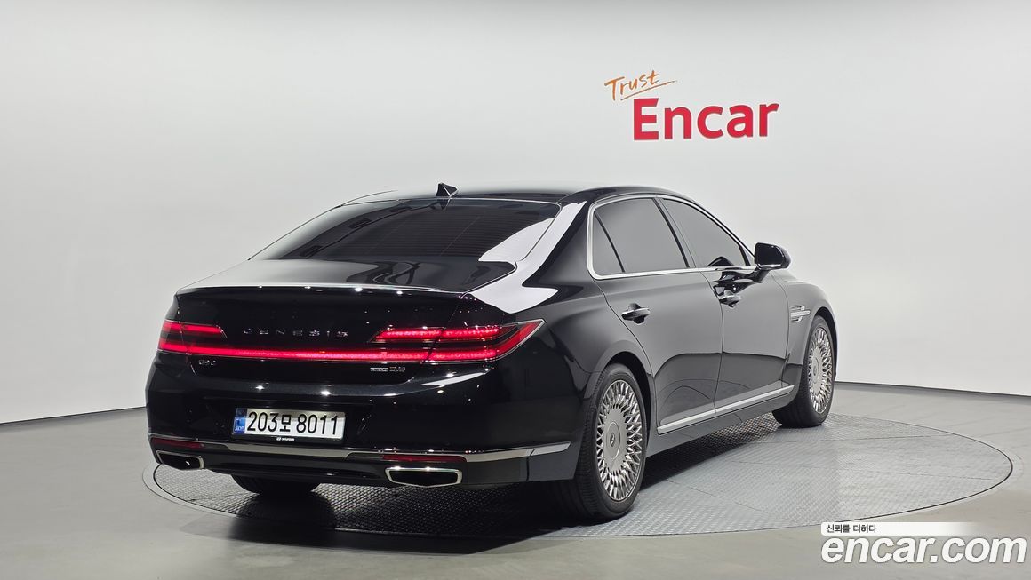 Genesis G90 2020