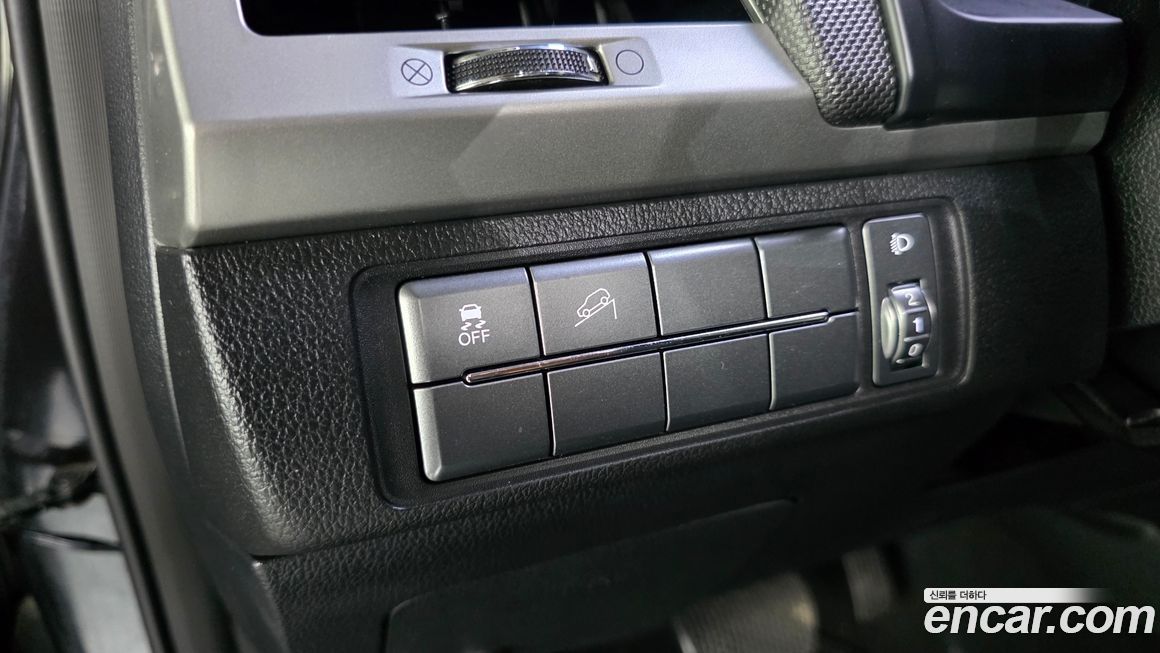 KG_Mobility_Ssangyong Rexton 2018