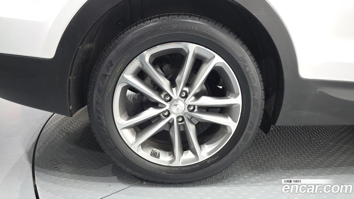 Hyundai Santafe 2016