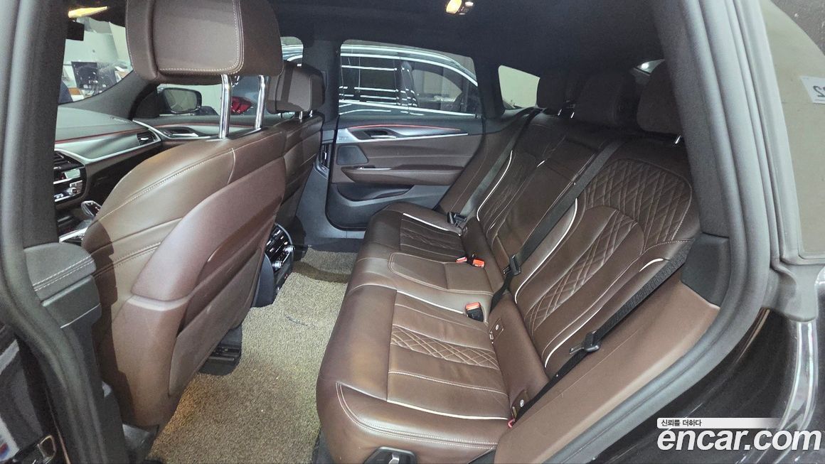 BMW Gran Turismo 2023