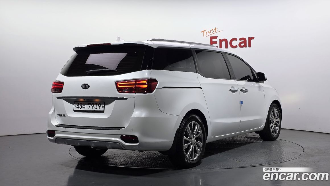 Kia Canival 2019