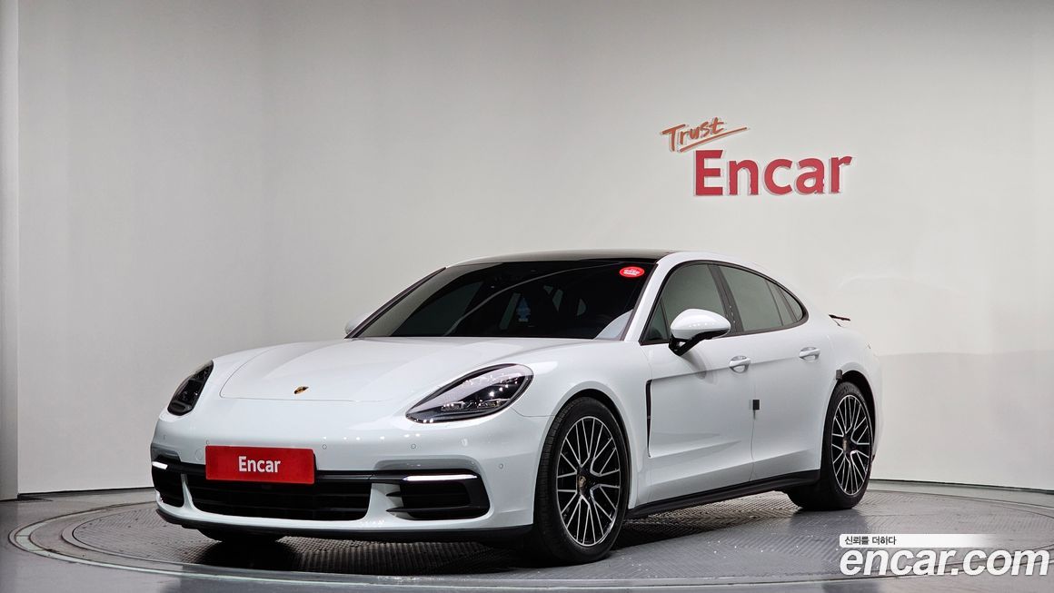 Porsche Panamera 2018