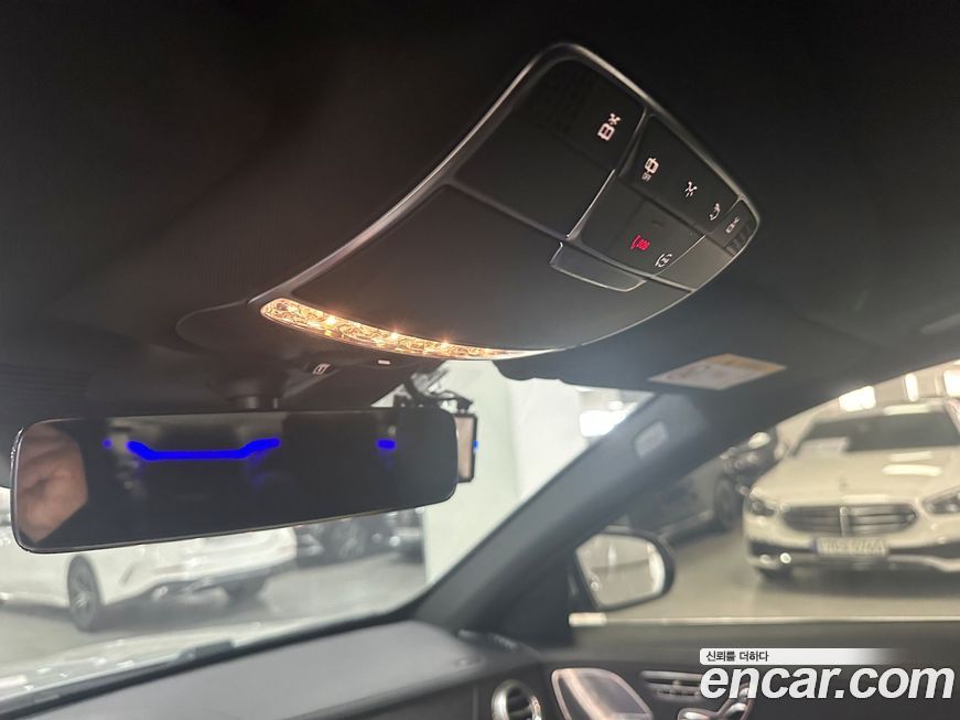 Mercedes-Benz S-Class 2020