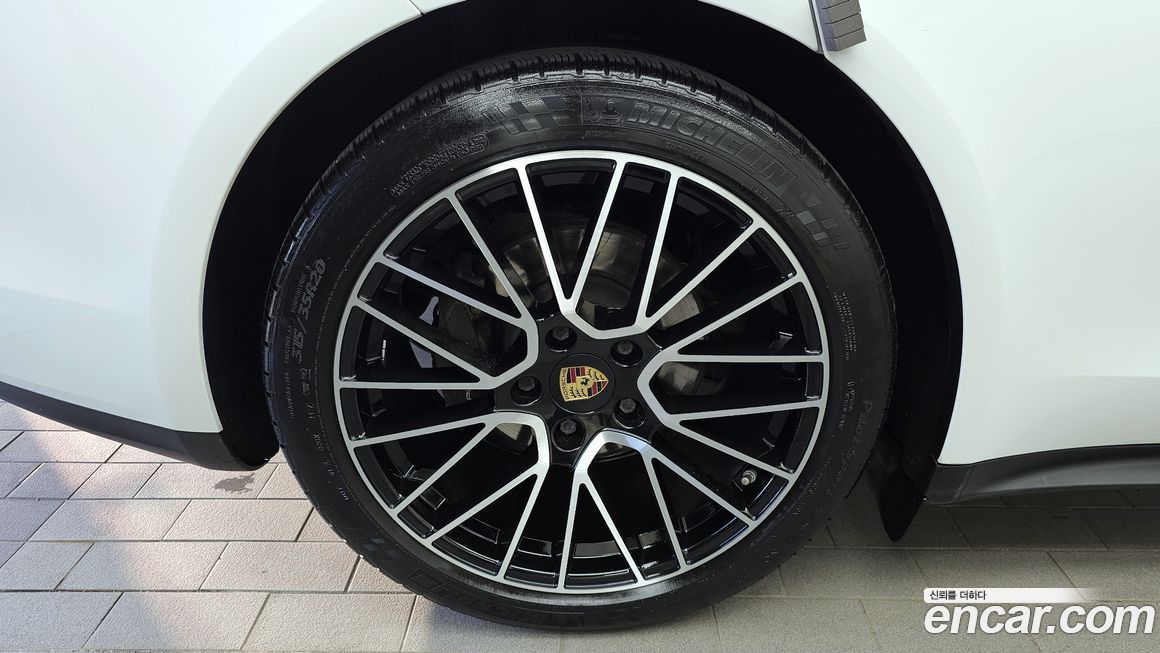 Porsche Panamera 2018