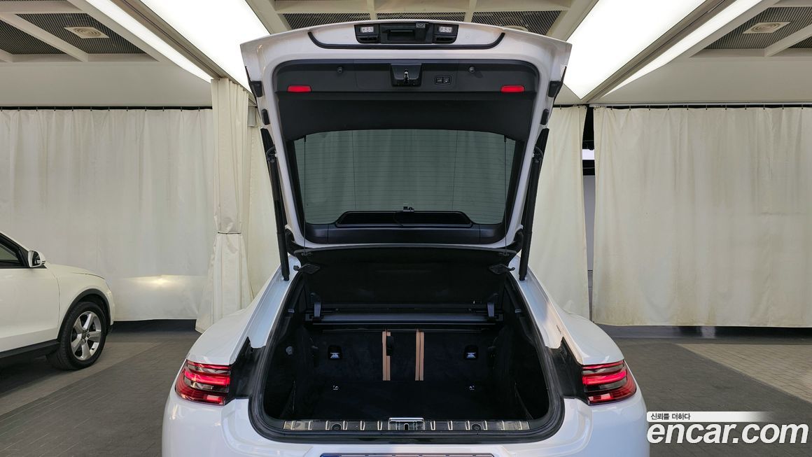 Porsche Panamera 2018