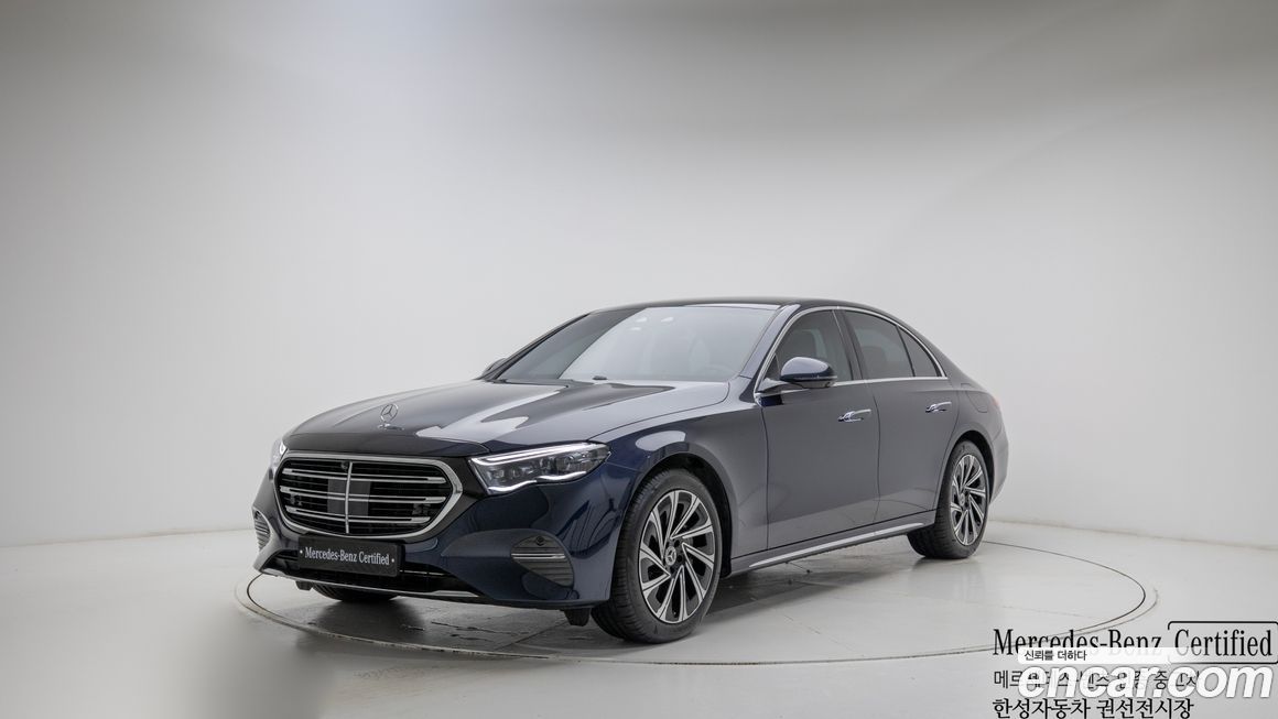 Mercedes-Benz E-Class 2025