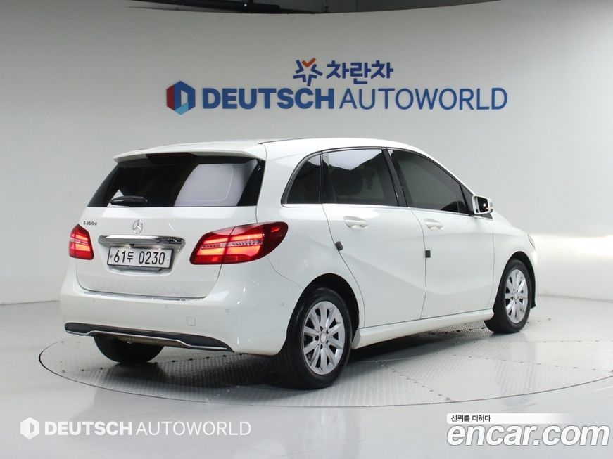 Mercedes-Benz B-Class 2016