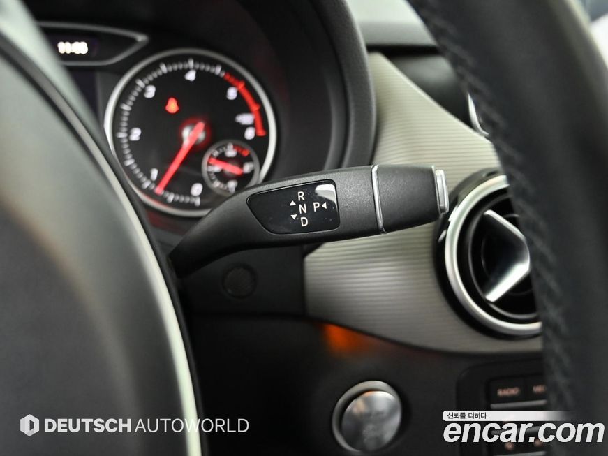 Mercedes-Benz B-Class 2016