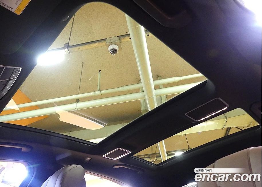 Mercedes-Benz S-Class 2020