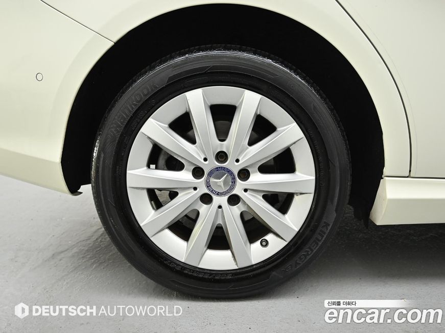 Mercedes-Benz B-Class 2016