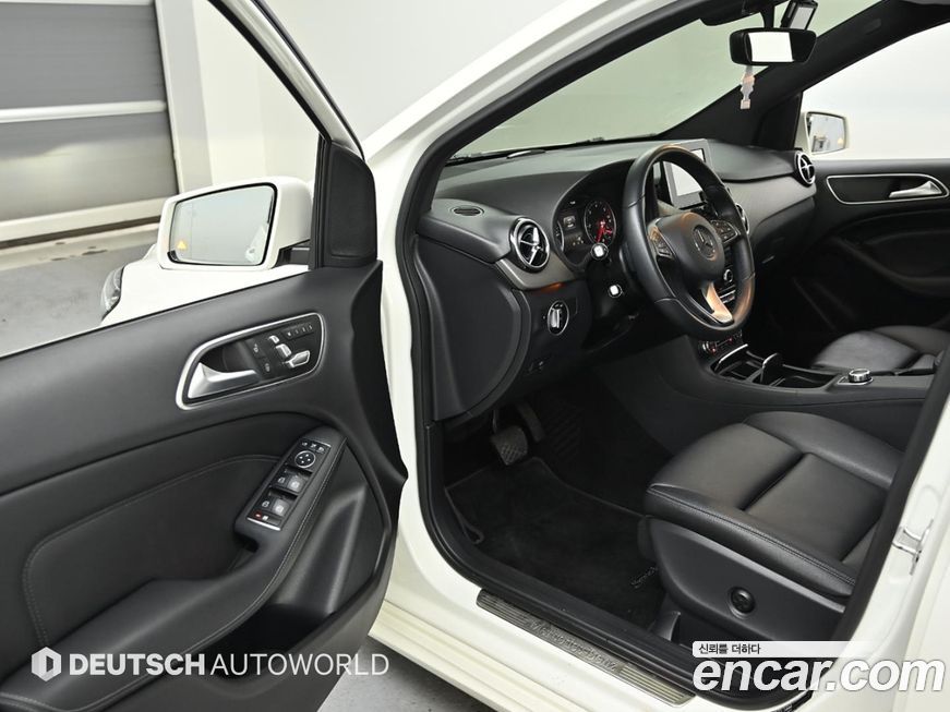 Mercedes-Benz B-Class 2016