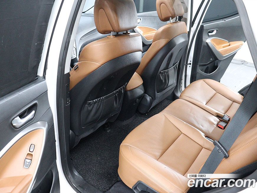 Hyundai Santafe 2016