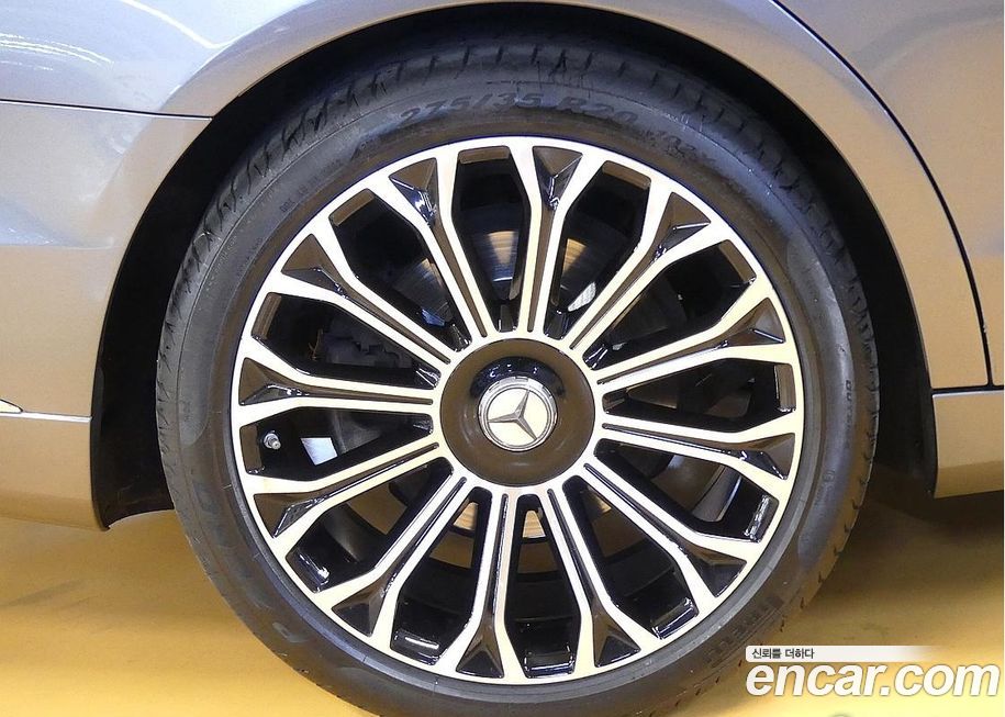 Mercedes-Benz S-Class 2020