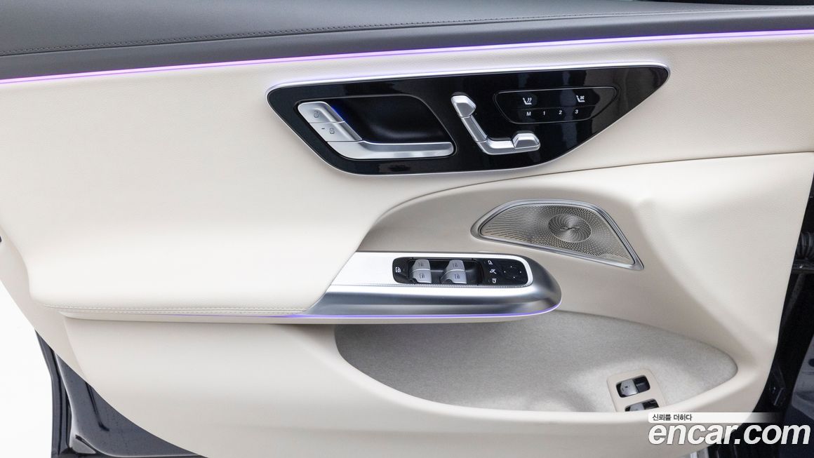 Mercedes-Benz E-Class 2025