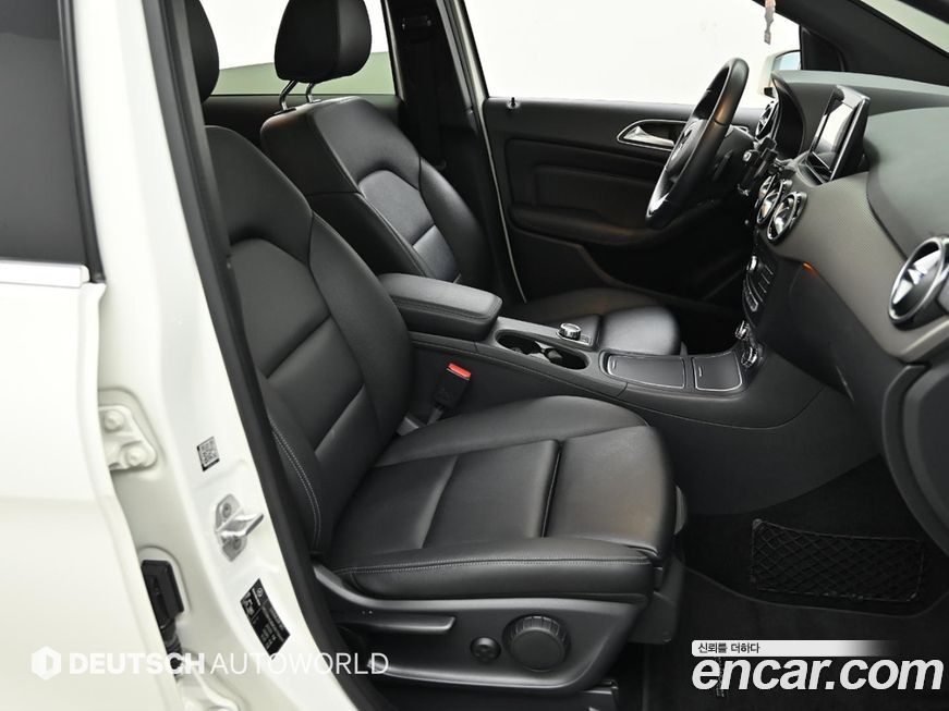 Mercedes-Benz B-Class 2016