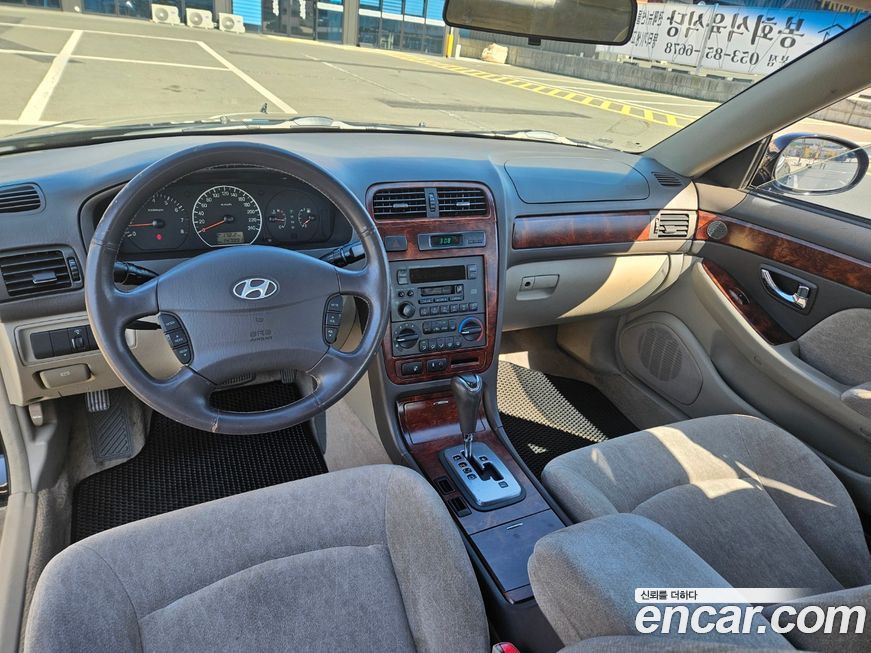 Hyundai Grandeur 2004