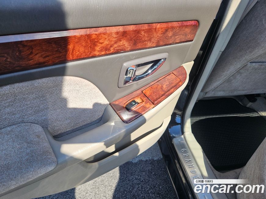 Hyundai Grandeur 2004