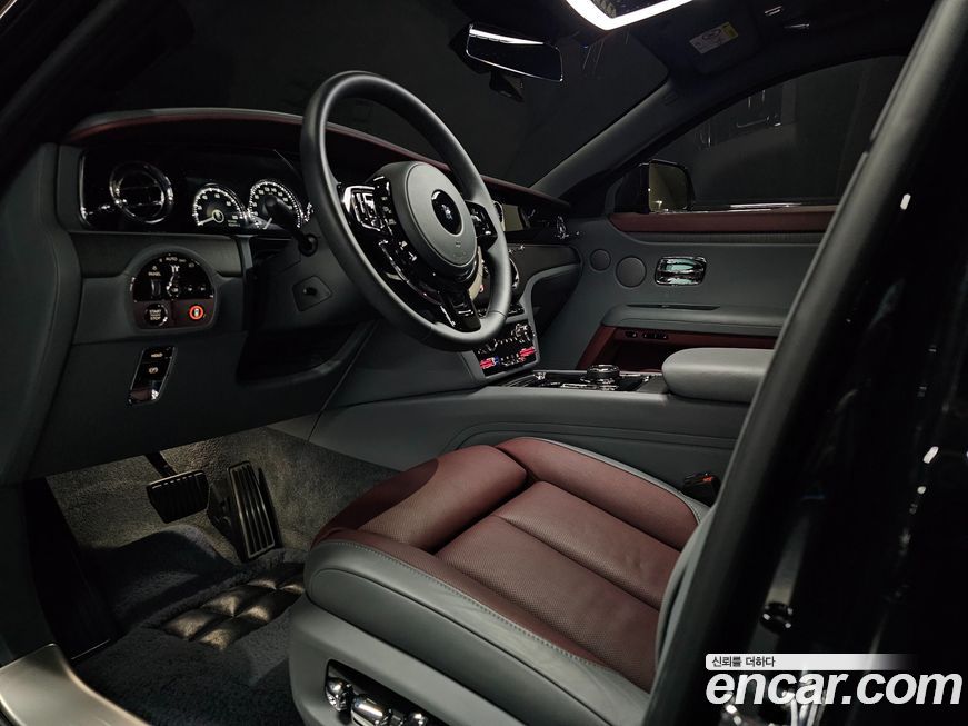 Rolls-Royce Ghost 2022