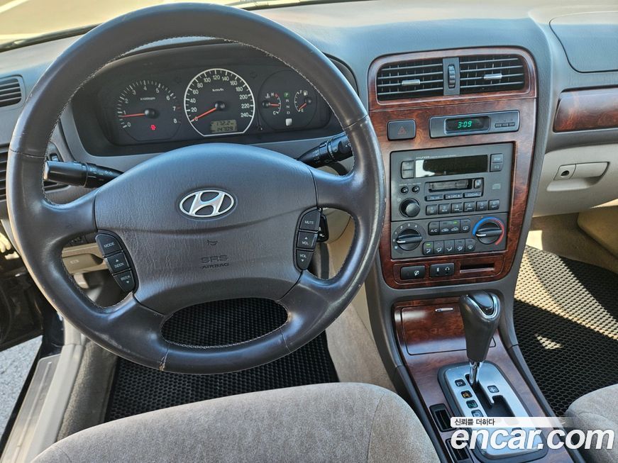 Hyundai Grandeur 2004