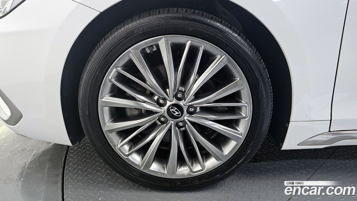 Hyundai Grandeur 2019