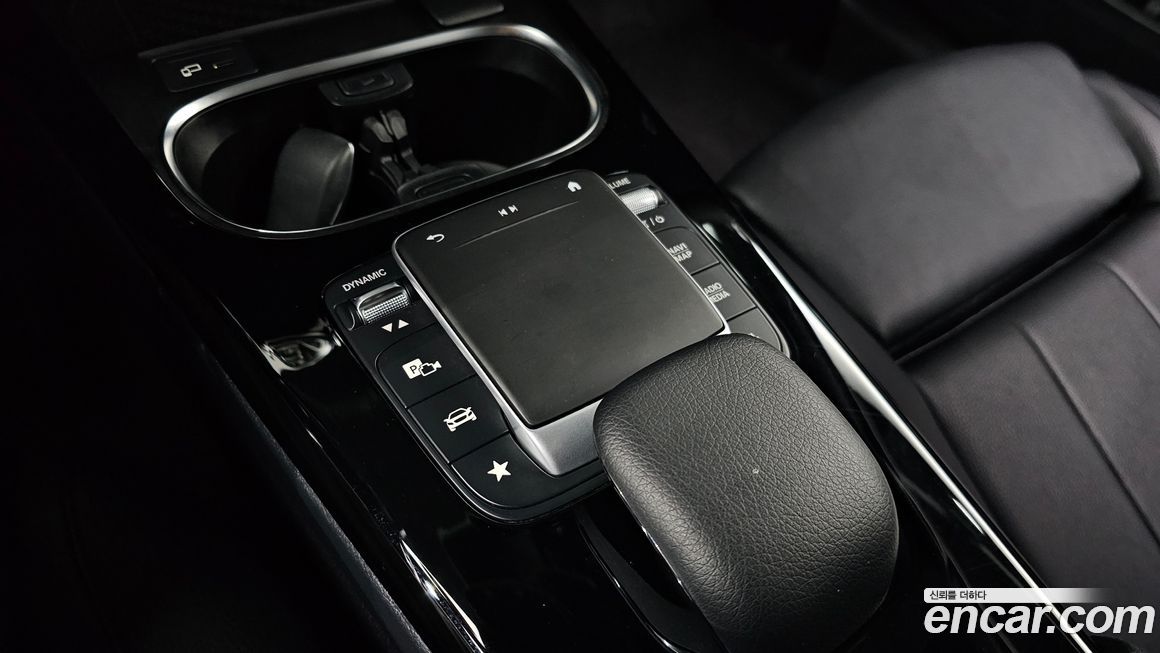 Mercedes-Benz A-Class 2021