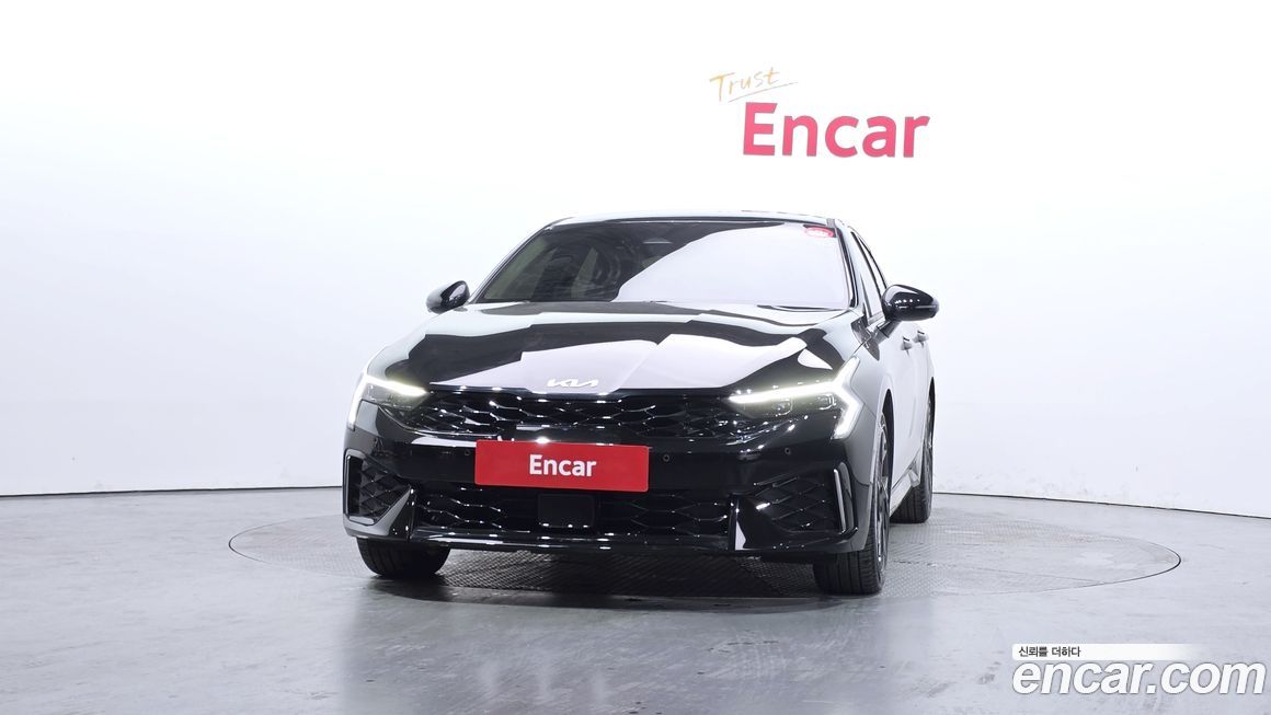 Kia K5 2025