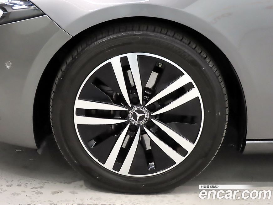 Mercedes-Benz A-Class 2021