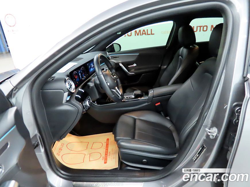 Mercedes-Benz A-Class 2021