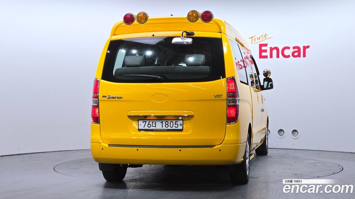 Hyundai Starex 2019
