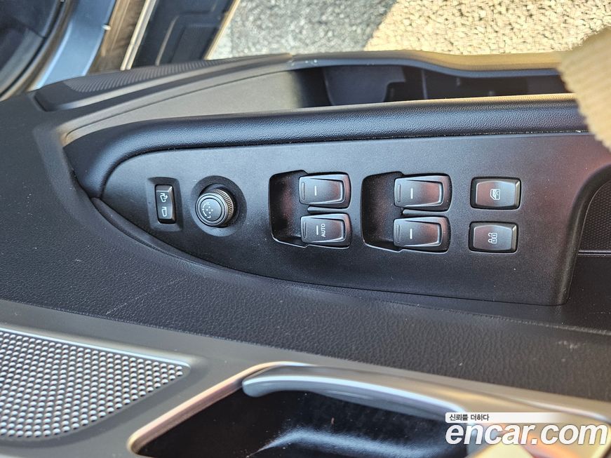 KG_Mobility_Ssangyong Rexton 2019