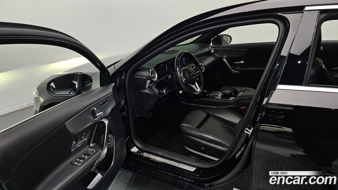 Mercedes-Benz A-Class 2021