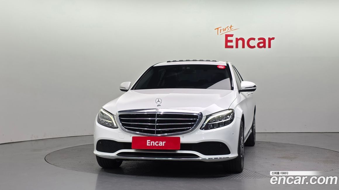 Mercedes-Benz C-Class 2019