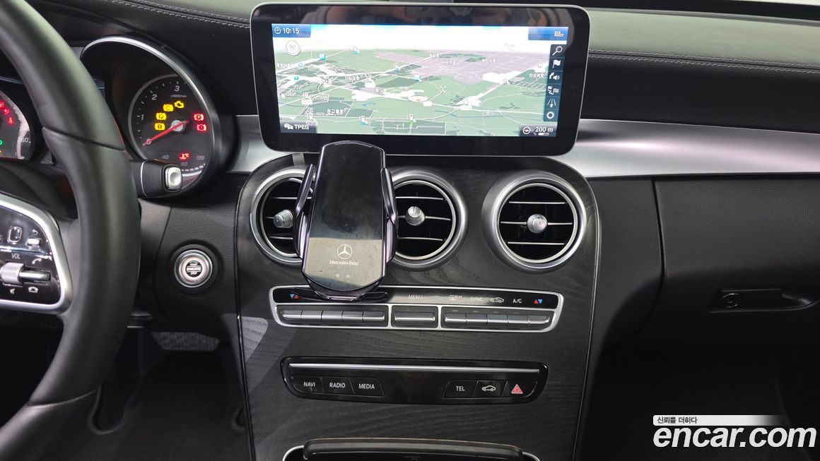 Mercedes-Benz C-Class 2019