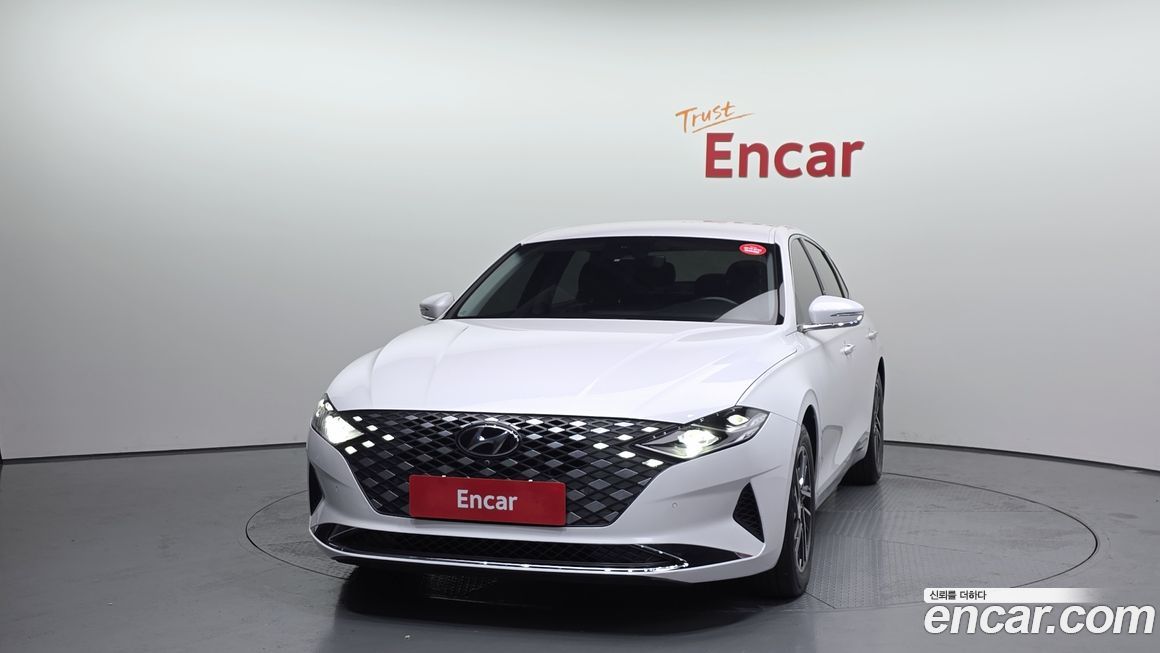 Hyundai Grandeur 2022