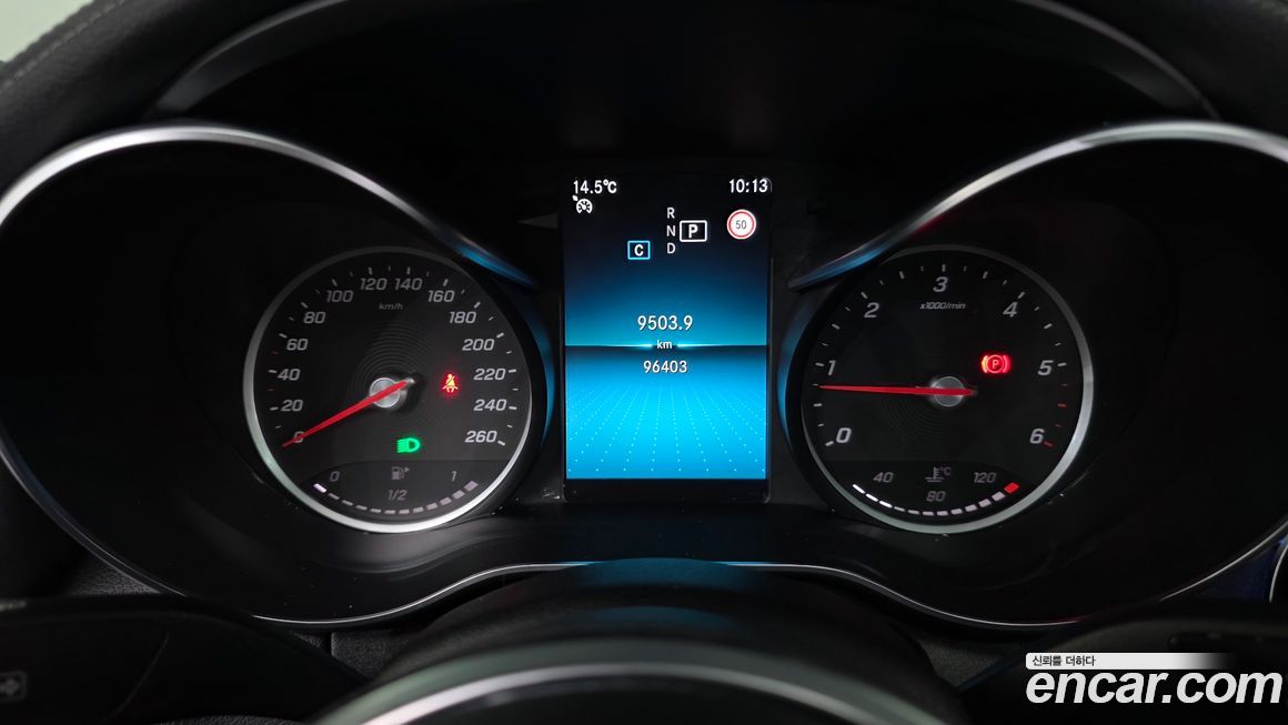 Mercedes-Benz C-Class 2019