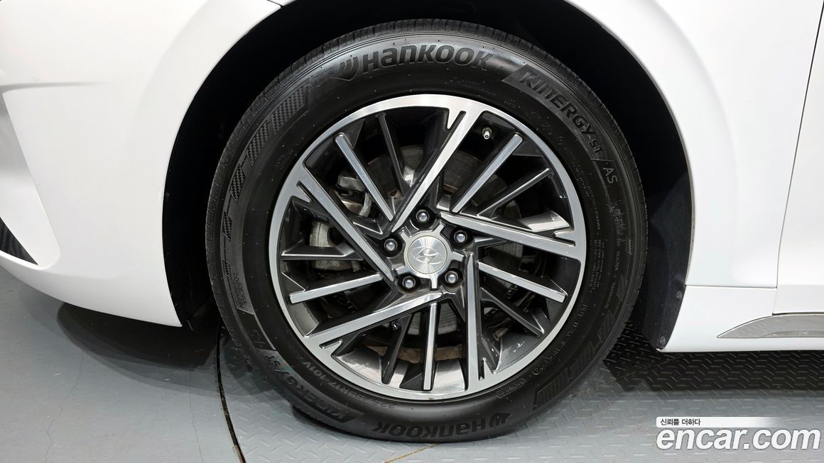 Hyundai Grandeur 2022