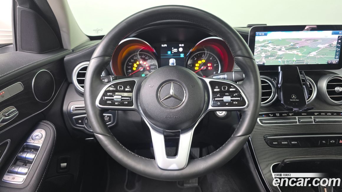 Mercedes-Benz C-Class 2019