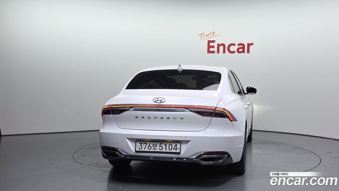 Hyundai Grandeur 2022