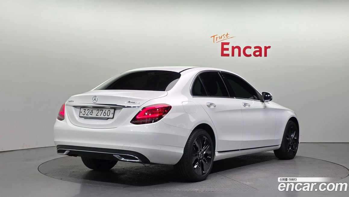 Mercedes-Benz C-Class 2019